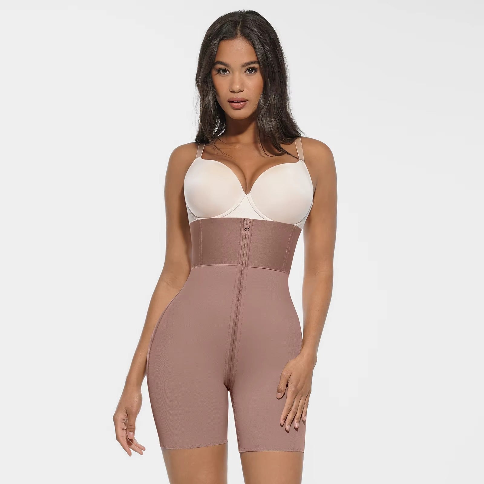 Warm, sophisticated, and beautifully versatile. The mocha tone flatters a wide range of skin tones for a seamless, confidence-boosting finish.

